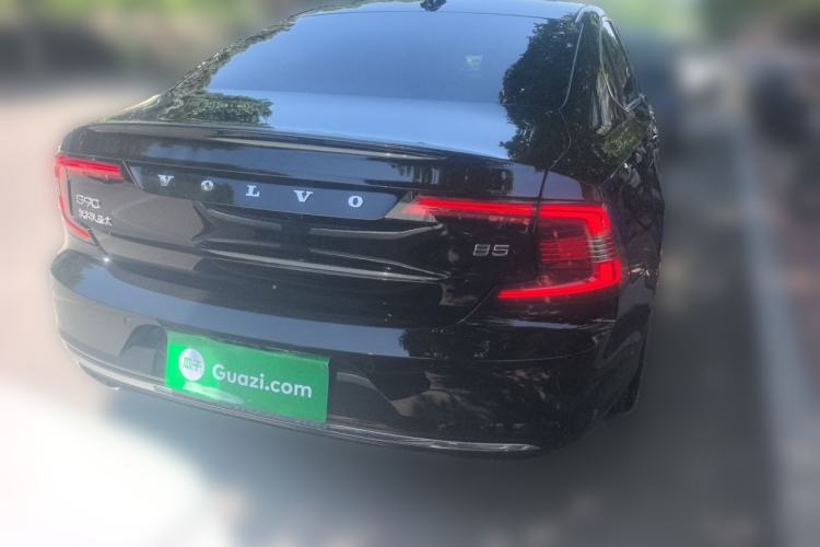 Used Volvo S90 2024 B5 Zhiyuan Luxury Edition Rear