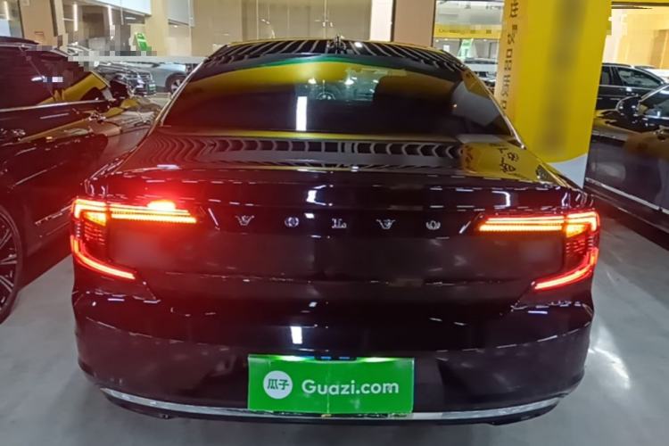 Used Volvo S90 2024 B5 Zhiyuan Luxury Edition Rear