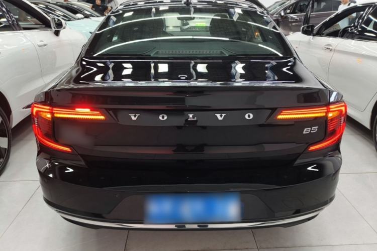 Used Volvo S90 2024 B5 Zhiyi Luxury Edition Rear