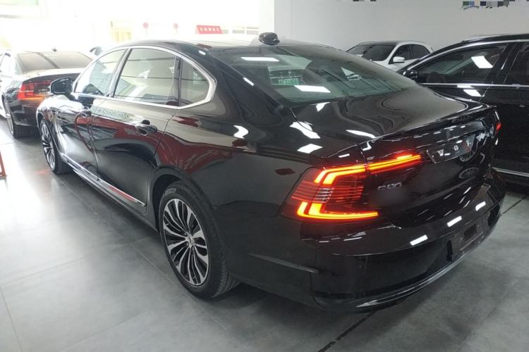 Used Volvo S90 2024 B5 Zhiyi Luxury Edition Rear Left 45 Deg