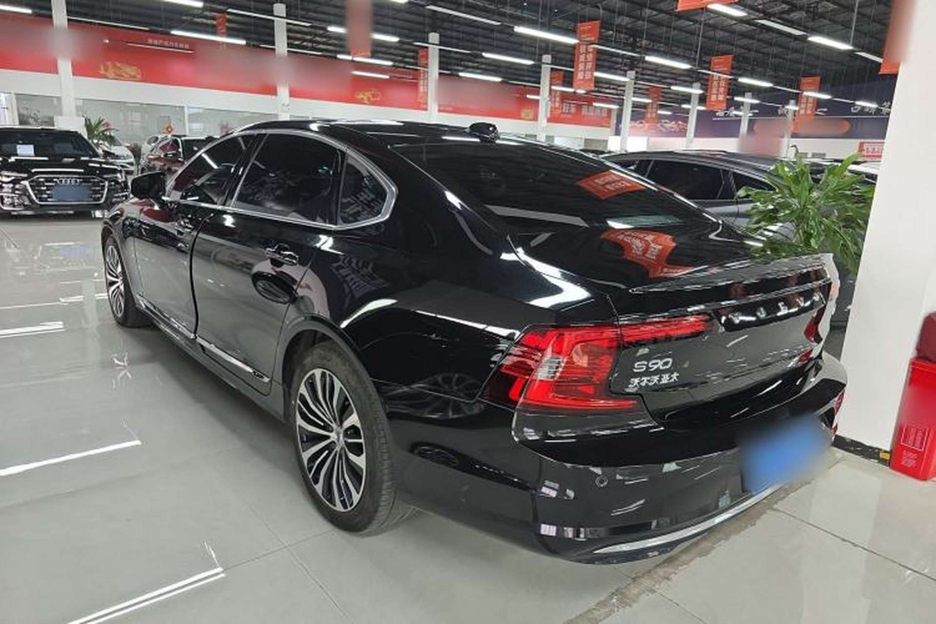 Used Volvo S90 2024 B5 Zhiyi Luxury Edition Rear Left 45 Deg