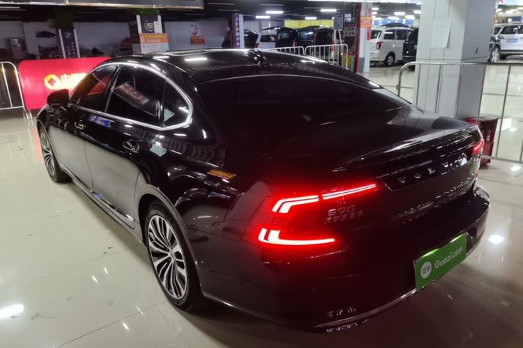 Used Volvo S90 2024 B5 Zhiyi Luxury Edition Rear Left 45 Deg