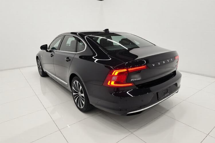 Used Volvo S90 2024 B5 Zhiyi Luxury Edition Rear Left 45 Deg