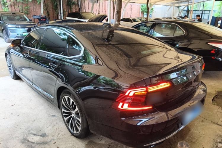 Used Volvo S90 2024 B5 Zhiyi Luxury Edition Rear Left 45 Deg