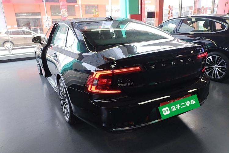 Used Volvo S90 2024 B5 Zhiyi Luxury Edition Rear Left 45 Deg