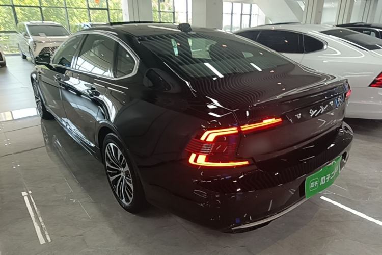 Used Volvo S90 2024 B5 Zhiyi Luxury Edition Rear Left 45 Deg