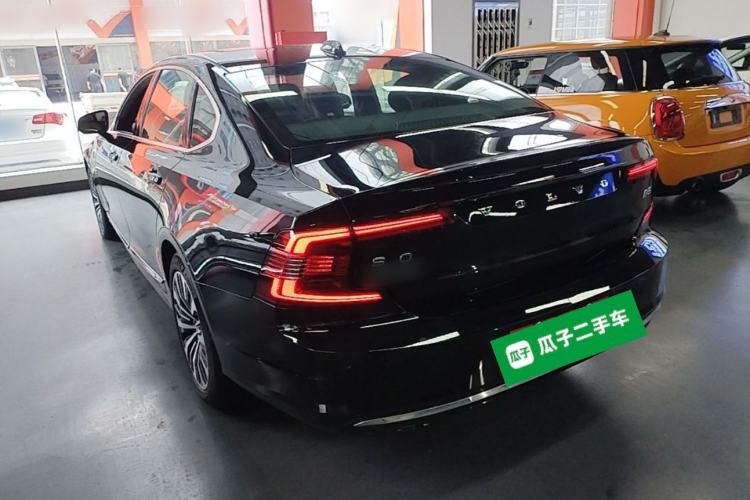 Used Volvo S90 2024 B5 Zhiyi Luxury Edition Rear Left 45 Deg