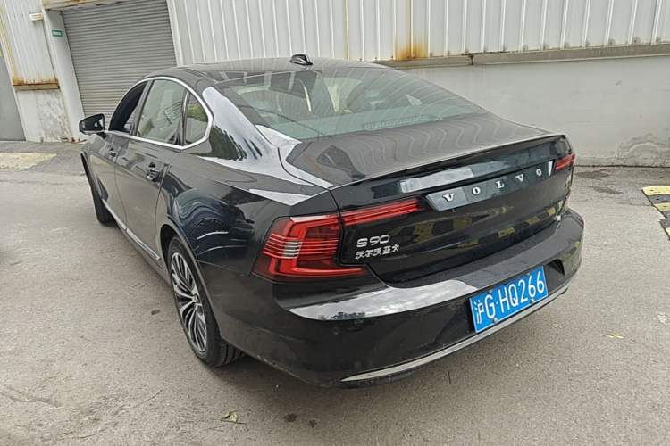 Used Volvo S90 2024 B5 Zhiyi Luxury Edition Rear Left 45 Deg