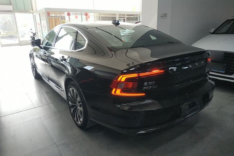 Used Volvo S90 2024 B5 Zhiyi Luxury Edition Rear Left 45 Deg