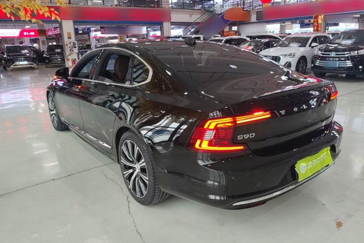 Used Volvo S90 2024 B5 Zhiyuan Luxury Edition Rear Left 45 Deg