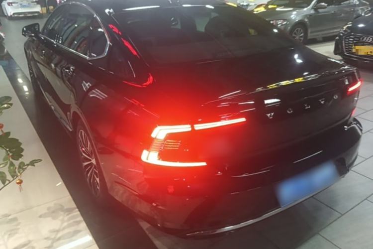 Used Volvo S90 2024 B5 Zhiyi Luxury Edition Rear Left 45 Deg