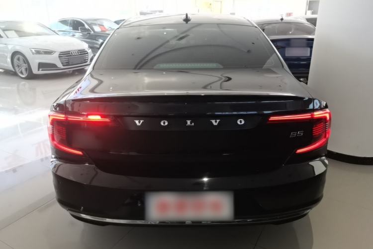 Used Volvo S90 2024 B5 Zhiyi Luxury Edition Rear