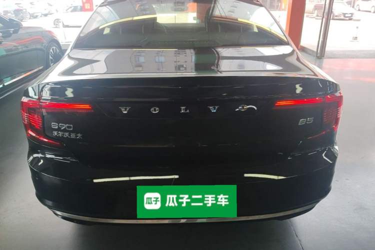 Used Volvo S90 2024 B5 Zhiyi Luxury Edition Rear