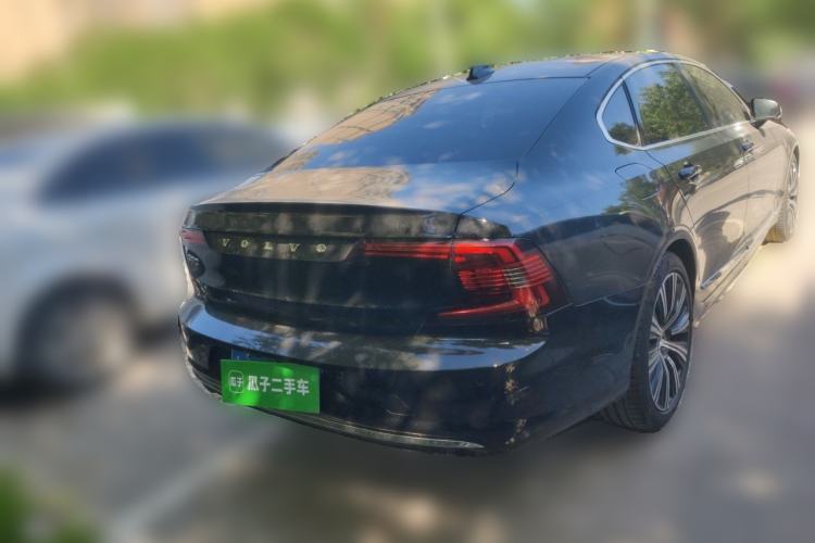 Used Volvo S90 2024 B5 Zhiyuan Luxury Edition Rear