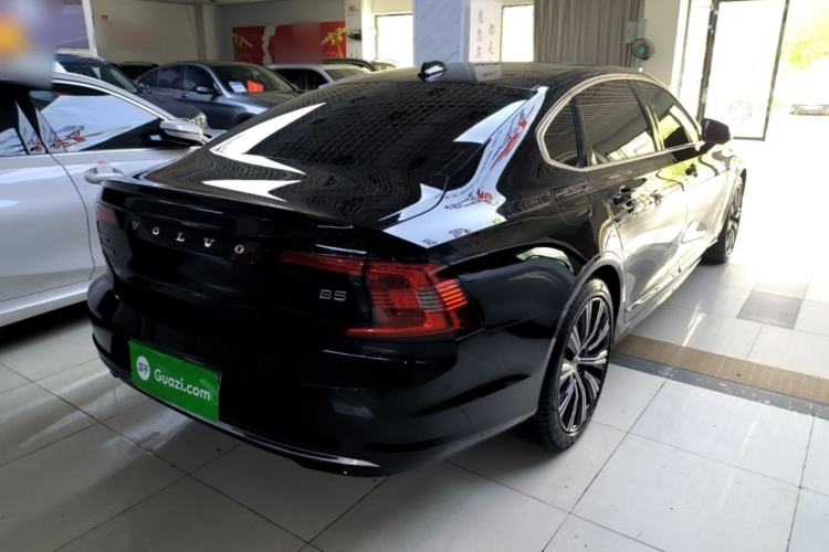 Used Volvo S90 2024 B5 Zhiyuan Luxury Edition Rear Right 45 Deg