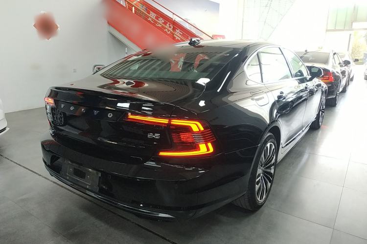 Used Volvo S90 2024 B5 Zhiyi Luxury Edition Rear Right 45 Deg