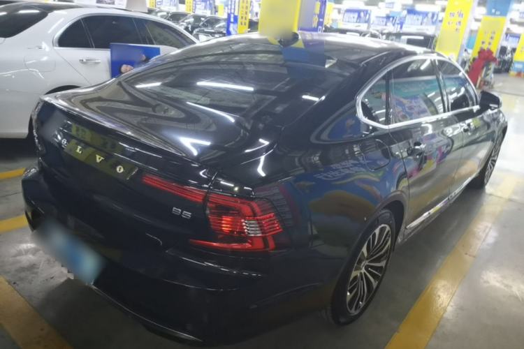 Used Volvo S90 2024 B5 Zhiyi Luxury Edition Rear Right 45 Deg