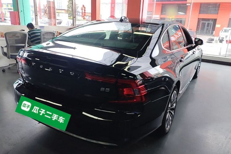 Used Volvo S90 2024 B5 Zhiyi Luxury Edition Rear Right 45 Deg