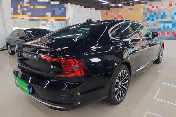 Used Volvo S90 2024 B5 Zhiyi Luxury Edition Rear Right 45 Deg