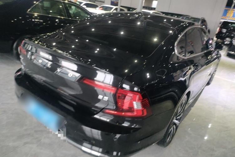 Used Volvo S90 2024 B5 Zhiyuan Luxury Edition Rear Right 45 Deg
