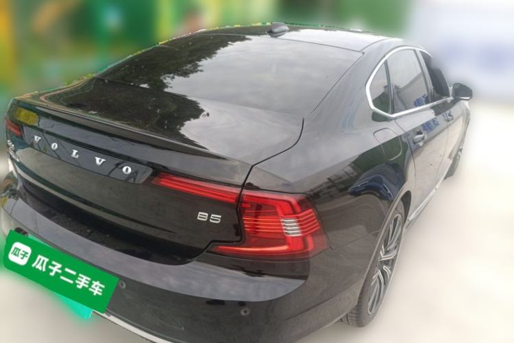 Used Volvo S90 2024 B5 Zhiyuan Luxury Edition Rear Right 45 Deg