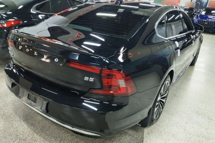 Used Volvo S90 2024 B5 Zhiyi Luxury Edition Rear Right 45 Deg