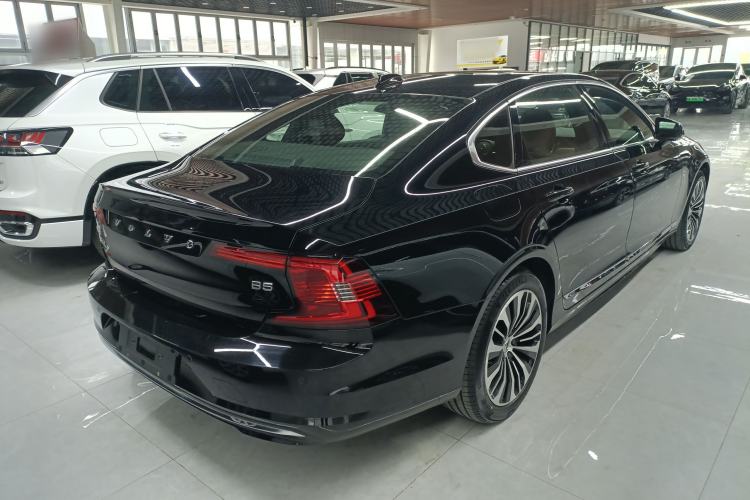 Used Volvo S90 2024 B5 Zhiyi Luxury Edition Rear Right 45 Deg