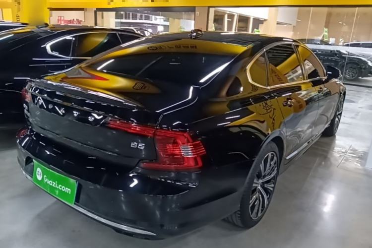 Used Volvo S90 2024 B5 Zhiyuan Luxury Edition Rear Right 45 Deg