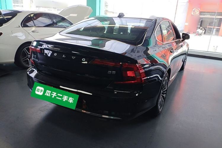 Used Volvo S90 2024 B5 Zhiyi Luxury Edition Rear Right 45 Deg