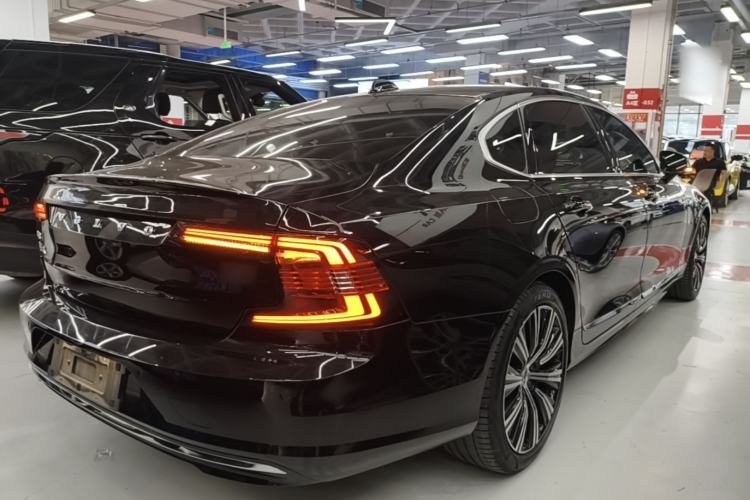 Used Volvo S90 2024 B5 Zhiyuan Luxury Edition Rear Right 45 Deg