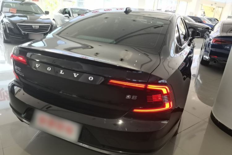 Used Volvo S90 2024 B5 Zhiyi Luxury Edition Rear Right 45 Deg