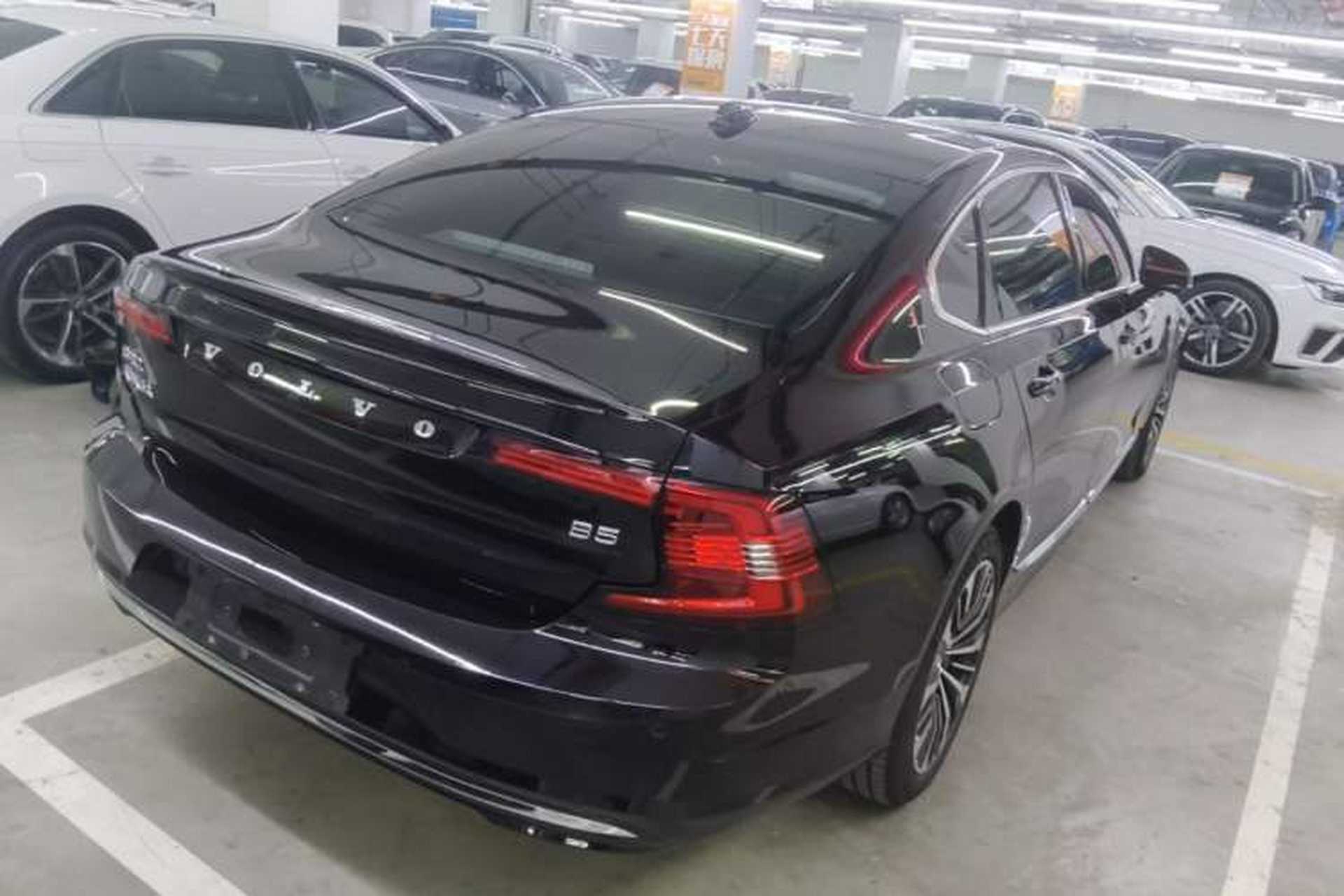 Used Volvo S90 2024 B5 Zhiyi Luxury Edition Rear Right 45 Deg