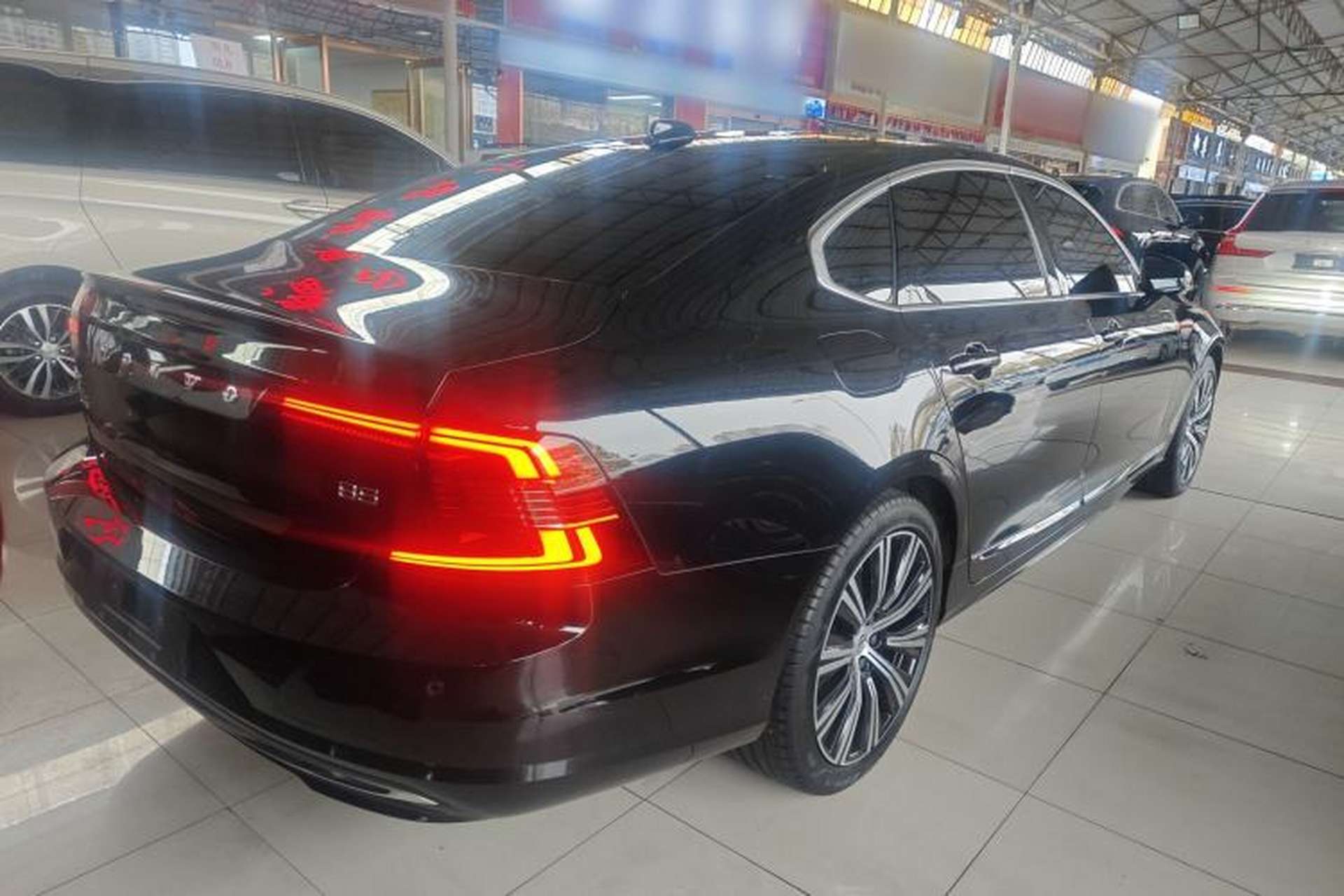 Used Volvo S90 2024 B5 Zhiyuan Luxury Edition Rear Right 45 Deg