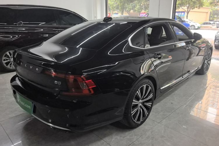 Used Volvo S90 2024 B5 Zhiyuan Luxury Edition Rear Right 45 Deg