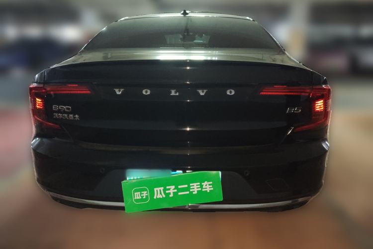 Used Volvo S90 2024 B5 Zhiyuan Luxury Edition Rear