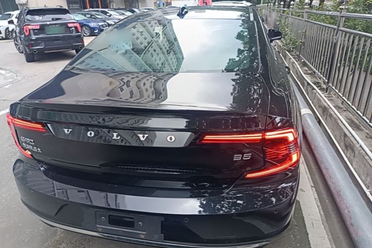 Used Volvo S90 2024 B5 Zhiyi Luxury Edition Rear