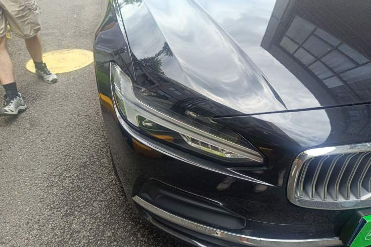 Used Volvo S90 2024 B5 Zhiyi Luxury Edition Right Front Headlight