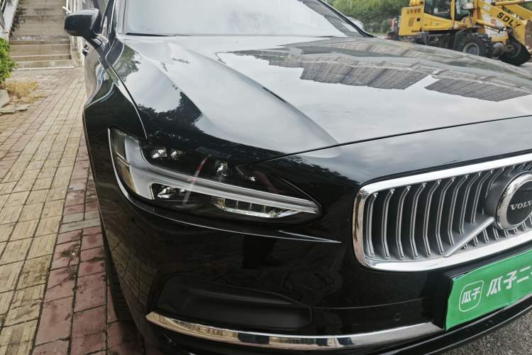 Used Volvo S90 2024 B5 Zhiyuan Luxury Edition Right Front Headlight
