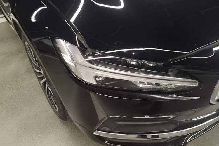 Used Volvo S90 2024 B5 Zhiyi Luxury Edition Right Front Headlight