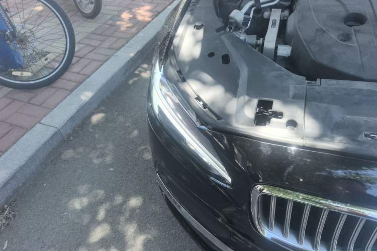 Used Volvo S90 2024 B5 Zhiyuan Luxury Edition Right Front Headlight