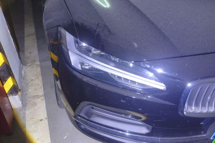 Used Volvo S90 2024 B5 Zhiyi Luxury Edition Right Front Headlight