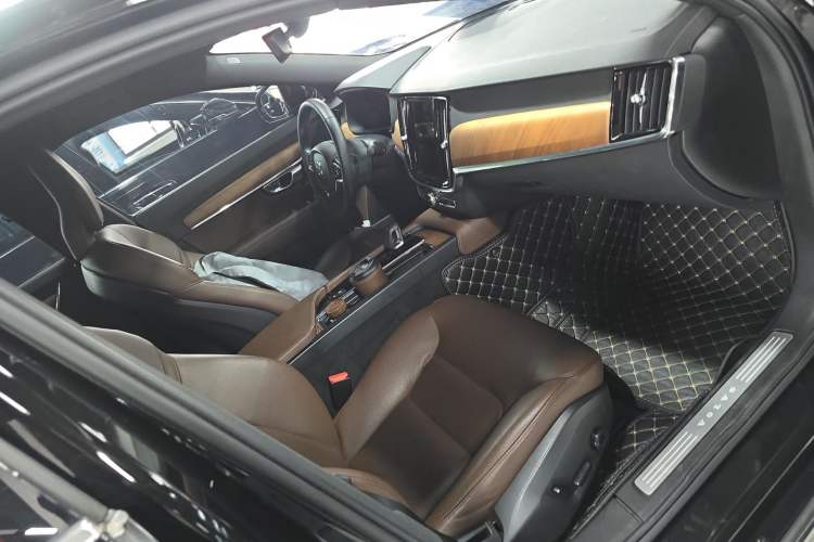 Used Volvo S90 2024 B5 Zhiyi Luxury Edition Right Front Seat