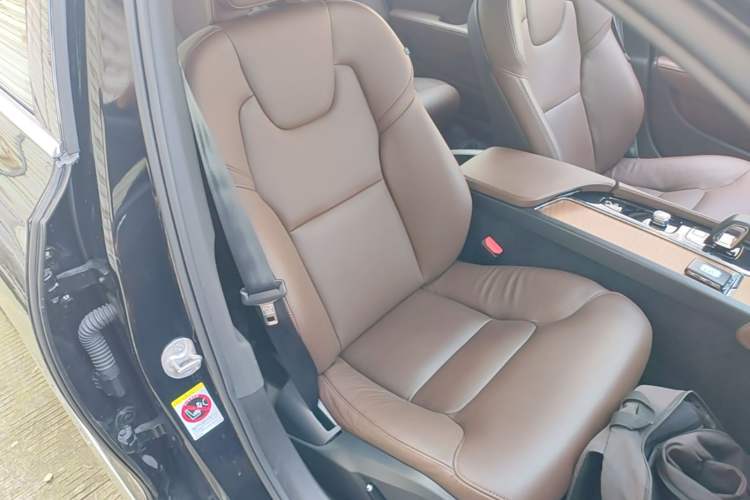 Used Volvo S90 2024 B5 Zhiyi Luxury Edition Right Front Seat