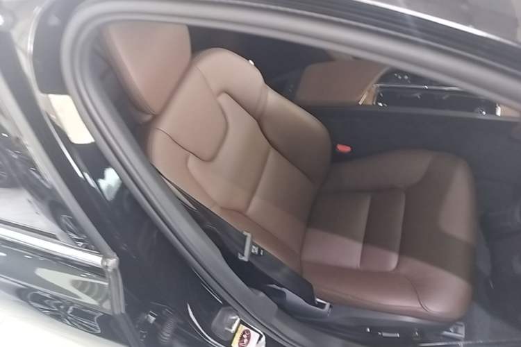 Used Volvo S90 2024 B5 Zhiyi Luxury Edition Right Front Seat