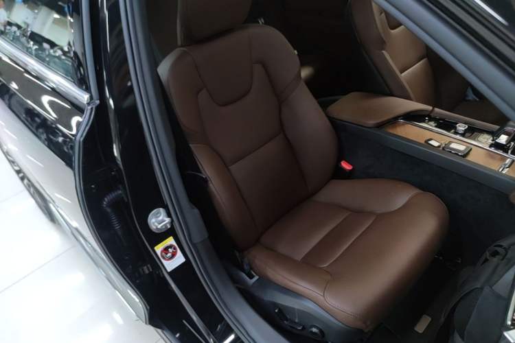 Used Volvo S90 2024 B5 Zhiyi Luxury Edition Right Front Seat