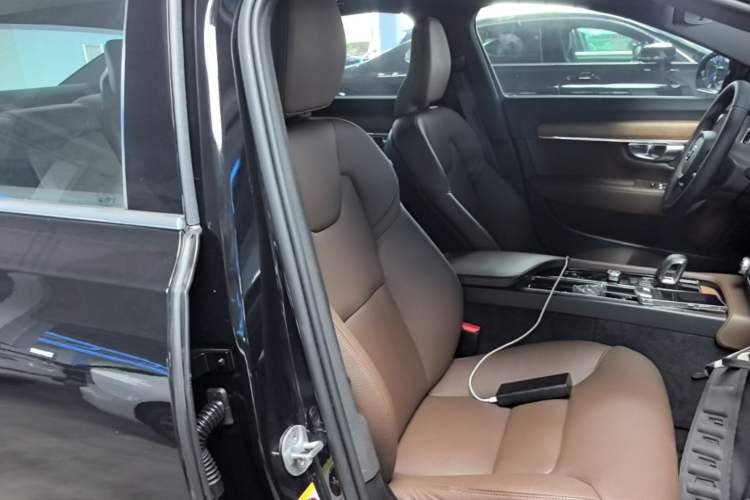 Used Volvo S90 2024 B5 Zhiyi Luxury Edition Right Front Seat