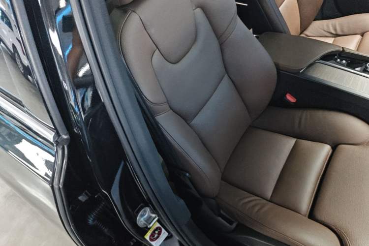 Used Volvo S90 2024 B5 Zhiyuan Luxury Edition Right Front Seat