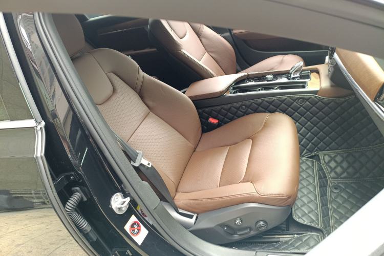 Used Volvo S90 2024 B5 Zhiyi Luxury Edition Right Front Seat