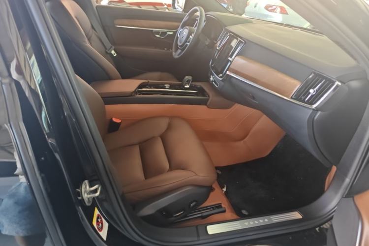 Used Volvo S90 2024 B5 Zhiyi Luxury Edition Right Front Seat