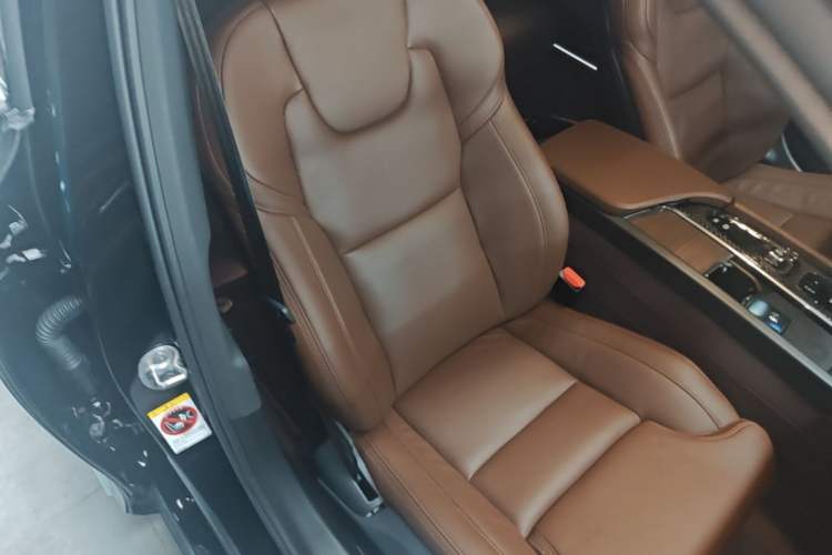 Used Volvo S90 2024 B5 Luxury Smart Edition Right Front Seat